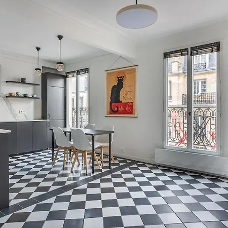 Charming Balcony In Montmartre Apartamento Paris